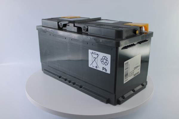 Аккумулятор Аком Reactor 100 прям пол