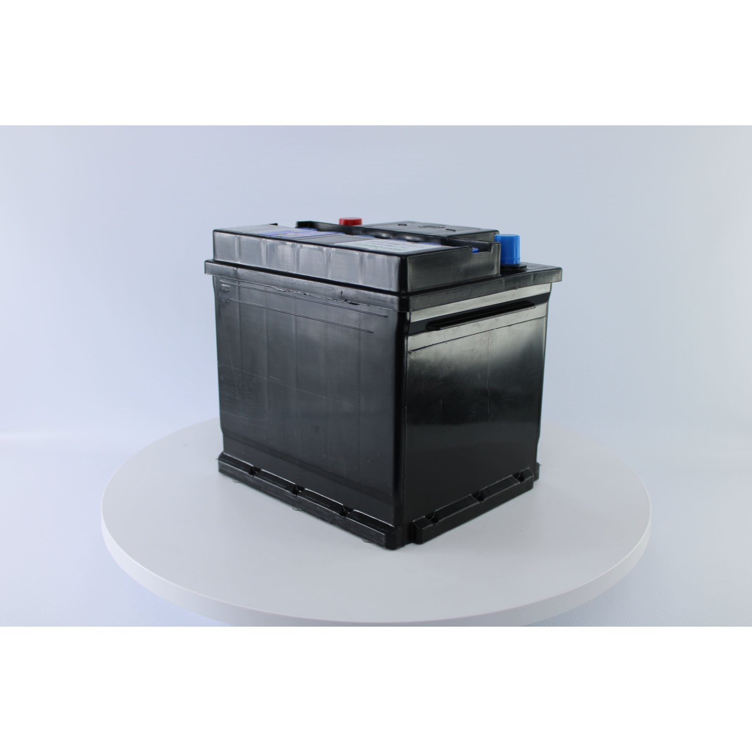 Тюмень Премиум 50 ач обр. пол., 50 Ач, обратная полярность, 207x175x190 мм, 410 Ампер — купить в Санкт-Петербурге