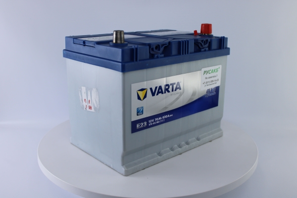 Аккумулятор Varta Blue 70e 570 412 063 E23